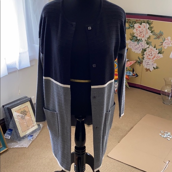 LOFT Sweaters - Loft Colorblock Sweater.